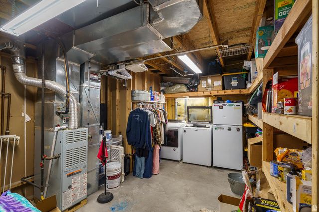 3436 W DOWNHILL RD, Taylorsville, UT 84129