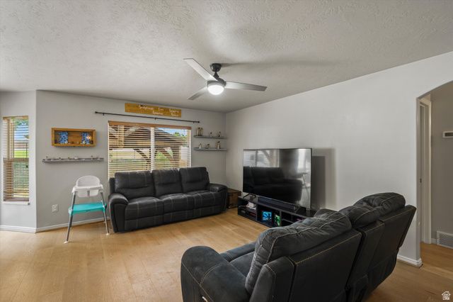 3436 W DOWNHILL RD, Taylorsville, UT 84129