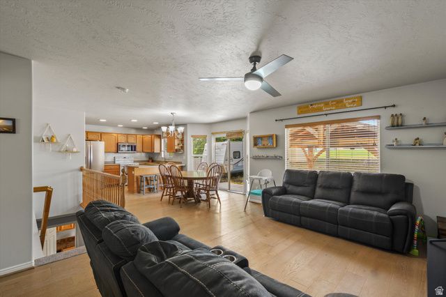 3436 W DOWNHILL RD, Taylorsville, UT 84129