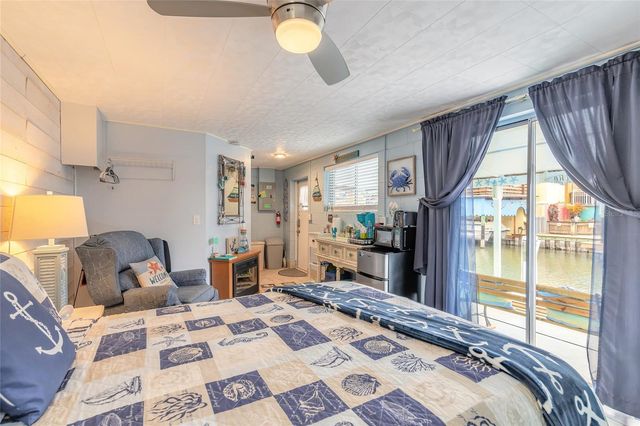 191 E ARIEL ROAD, Oak Hill, FL 32759