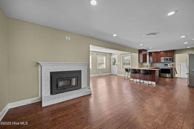 5016 Clear Run Drive, Wilmington, NC 28403