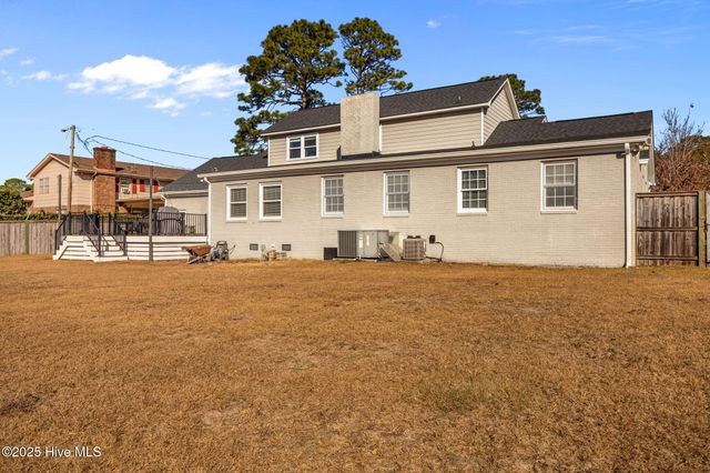 5016 Clear Run Drive, Wilmington, NC 28403