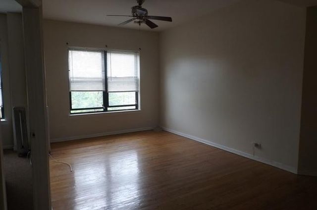 301 E 50th Street B, Chicago, IL 60615