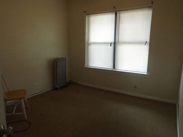 301 E 50th Street B, Chicago, IL 60615