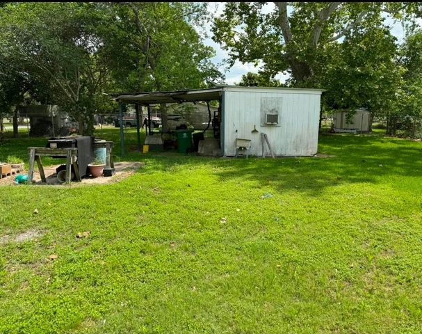 9802 Freestone, Houston, TX 77034