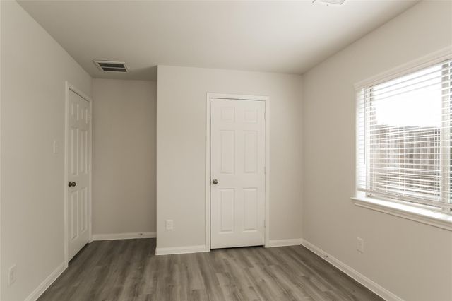 13401 Raintree Drive, Montgomery, TX 77356