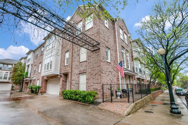 2916 State Street, Dallas, TX 75204