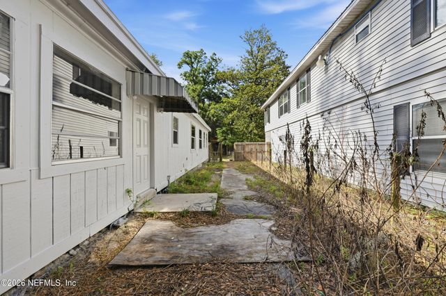 7418 JASPER Avenue, Jacksonville, FL 32211