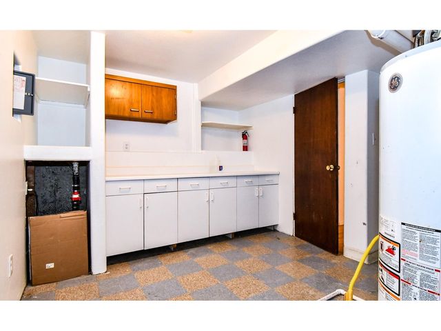 1442 Hilltop Dr, Longmont, CO 80504