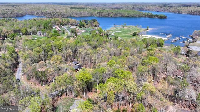 LAKEWOOD CIRCLE, Mineral, VA 23117