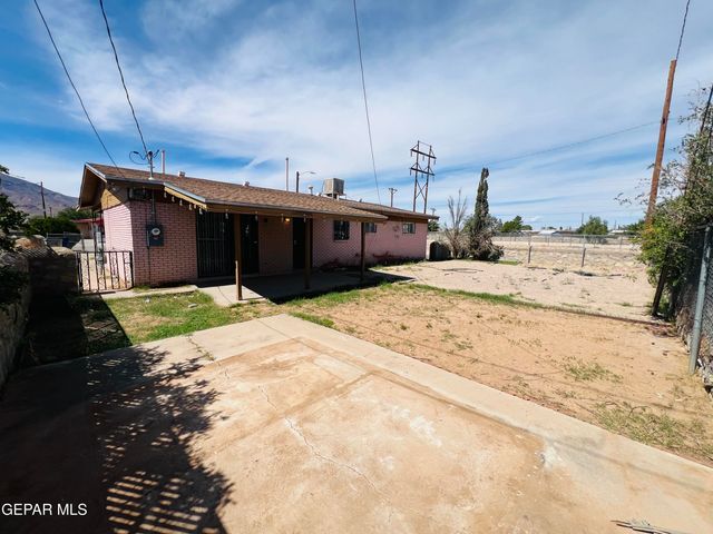 10364 WINDSOR Drive, El Paso, TX 79924