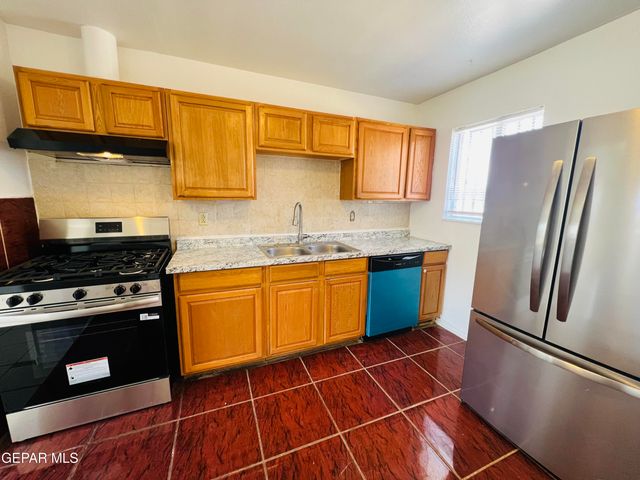10364 WINDSOR Drive, El Paso, TX 79924
