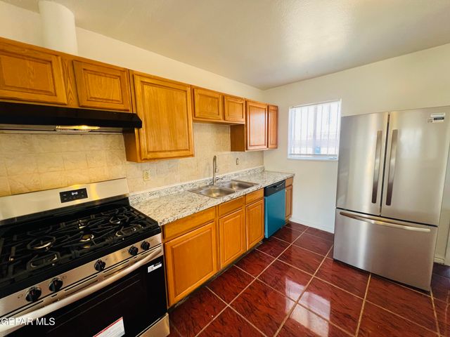 10364 WINDSOR Drive, El Paso, TX 79924