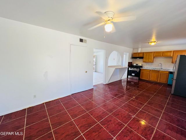 10364 WINDSOR Drive, El Paso, TX 79924