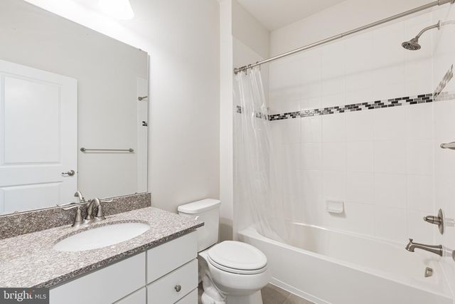 101 DALLETT LN, Malvern, PA 19355