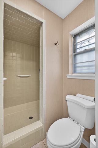 220 Walnut Lane, Bossier City, LA 71111