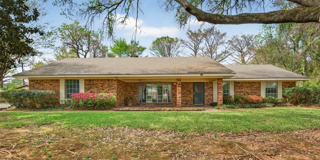 220 Walnut Lane, Bossier City, LA 71111