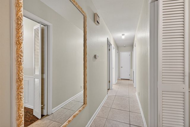 220 Walnut Lane, Bossier City, LA 71111