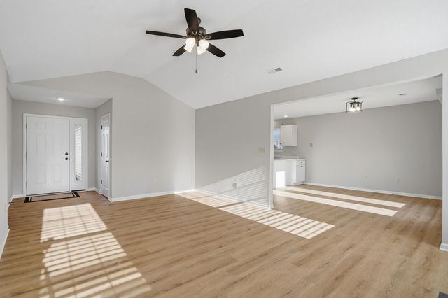 3609 CALIENTE CT, Columbia, MO 65201