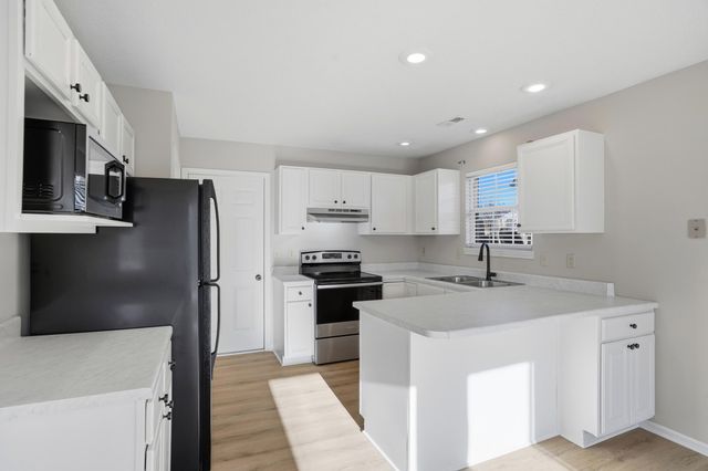 3609 CALIENTE CT, Columbia, MO 65201