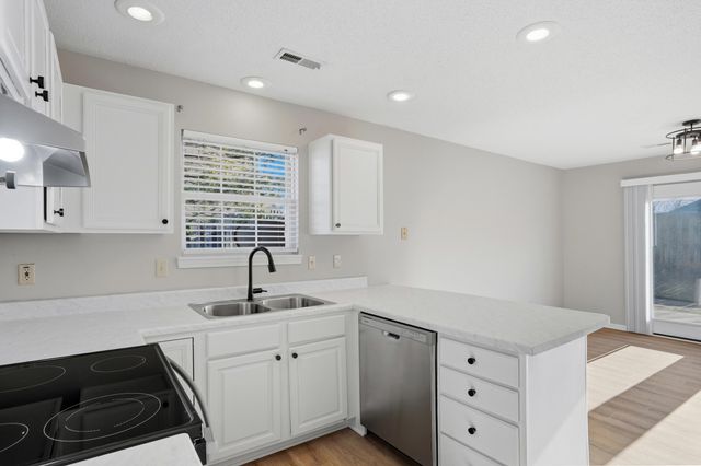 3609 CALIENTE CT, Columbia, MO 65201