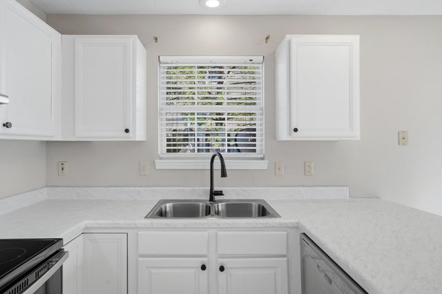 3609 CALIENTE CT, Columbia, MO 65201