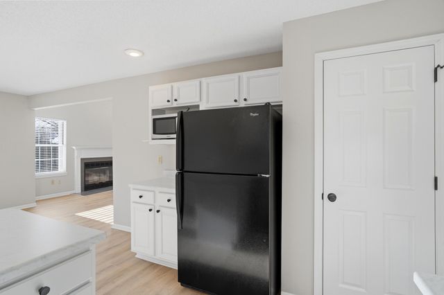 3609 CALIENTE CT, Columbia, MO 65201