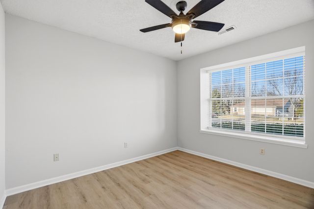 3609 CALIENTE CT, Columbia, MO 65201