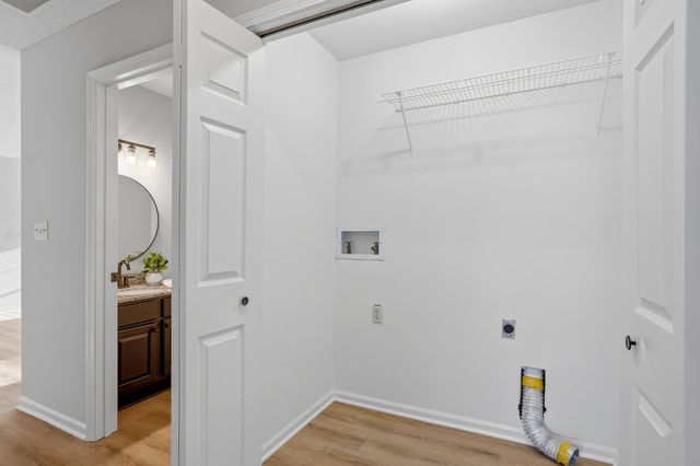 3609 CALIENTE CT, Columbia, MO 65201