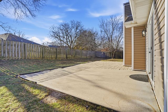 3609 CALIENTE CT, Columbia, MO 65201