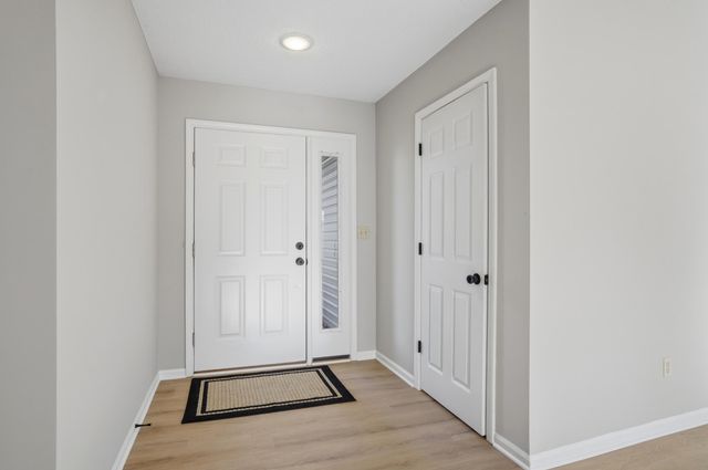 3609 CALIENTE CT, Columbia, MO 65201