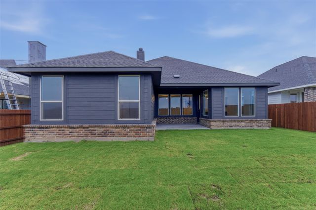1333 Frio Drive, Springtown, TX 76082