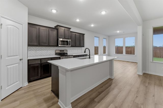 1333 Frio Drive, Springtown, TX 76082