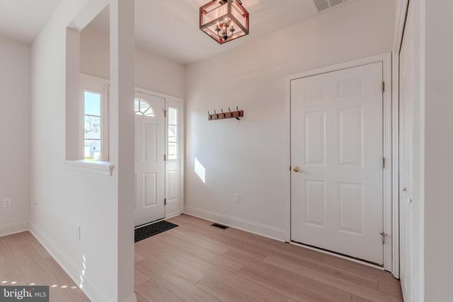 62 WYNNDEMERE CT, Cape May Court House, NJ 08210