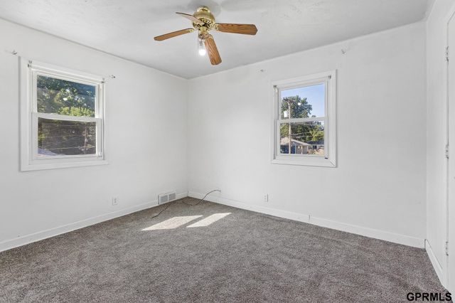 3628 S 88Th Street, Omaha, NE 68124