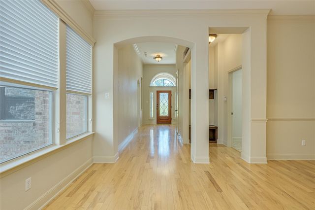 10804 Enclave Vista CV, Austin, TX 78730