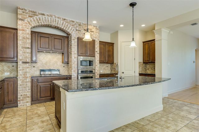 10804 Enclave Vista CV, Austin, TX 78730
