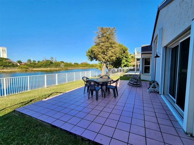2754 SW 183rd Avenue, Miramar, FL 33029