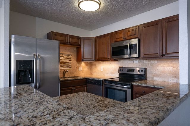 715 S Upper Broadway St 205, Corpus Christi, TX 78401