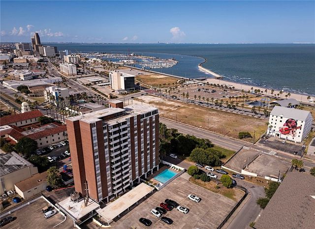 715 S Upper Broadway St 205, Corpus Christi, TX 78401