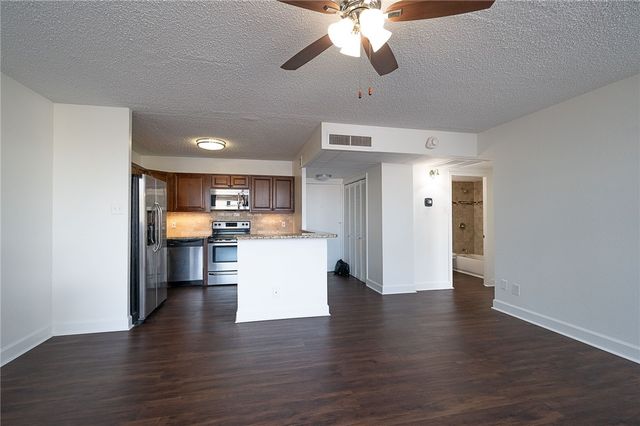 715 S Upper Broadway St 205, Corpus Christi, TX 78401