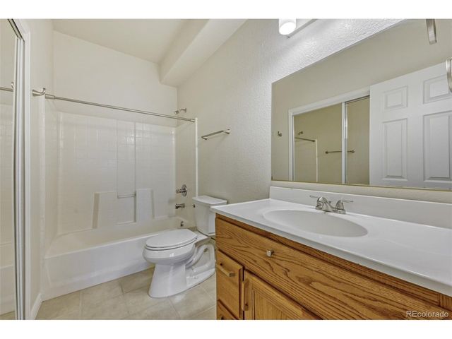 10820 W 63rd Ave D, Arvada, CO 80004