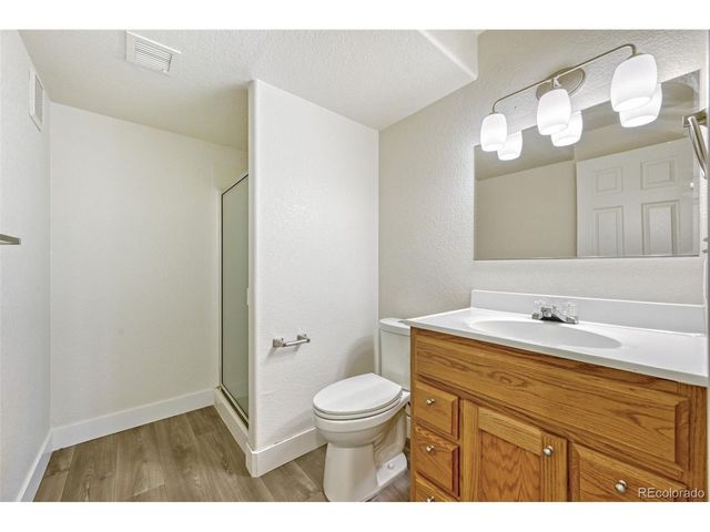 10820 W 63rd Ave D, Arvada, CO 80004