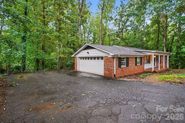 307 Florence Road, Statesville, NC 28625