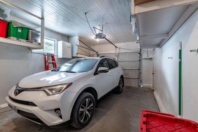 311 4th Avenue E, Abercrombie, ND 58001