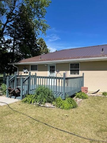 311 4th Avenue E, Abercrombie, ND 58001