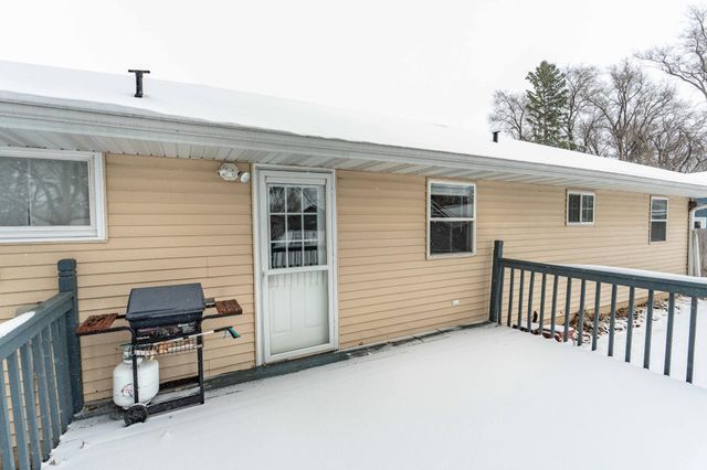 311 4th Avenue E, Abercrombie, ND 58001