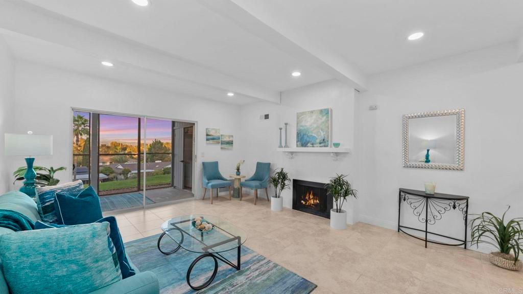 1812 FAIRWAY Circle, San Marcos, CA 92078 — exterior