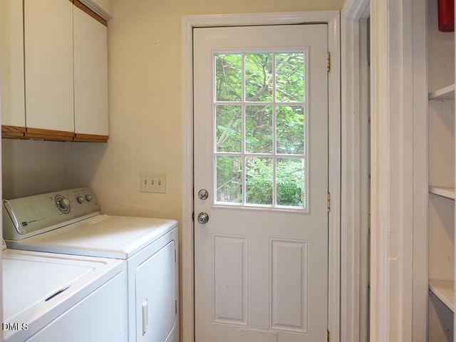 321 Forbush Mountain Drive, Chapel Hill, NC 27514