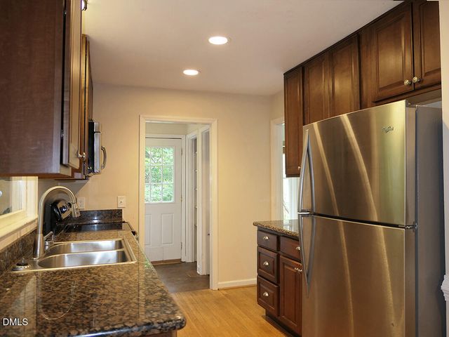 321 Forbush Mountain Drive, Chapel Hill, NC 27514